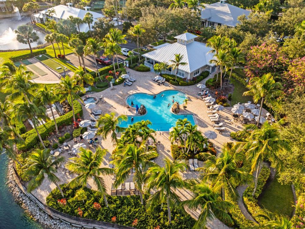 Bologna Golf Condo in the Lely Resort